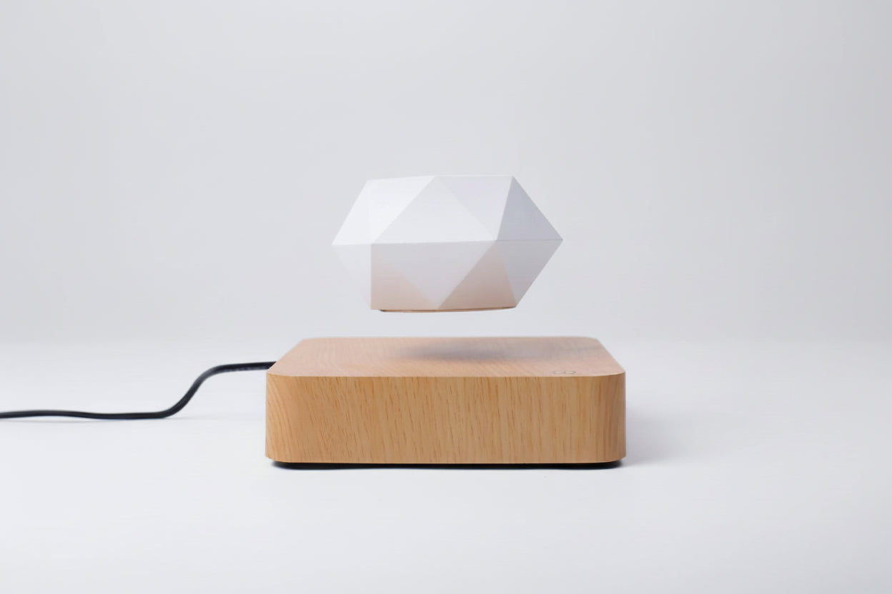 LevitaZen™ Floating Bonsai Pot – Magnetic Levitating Plant Planter