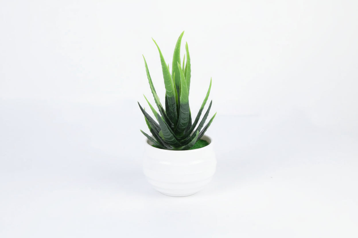 MiniZen™ Artificial Bonsai Plant – Elegant Greenery for Every Space