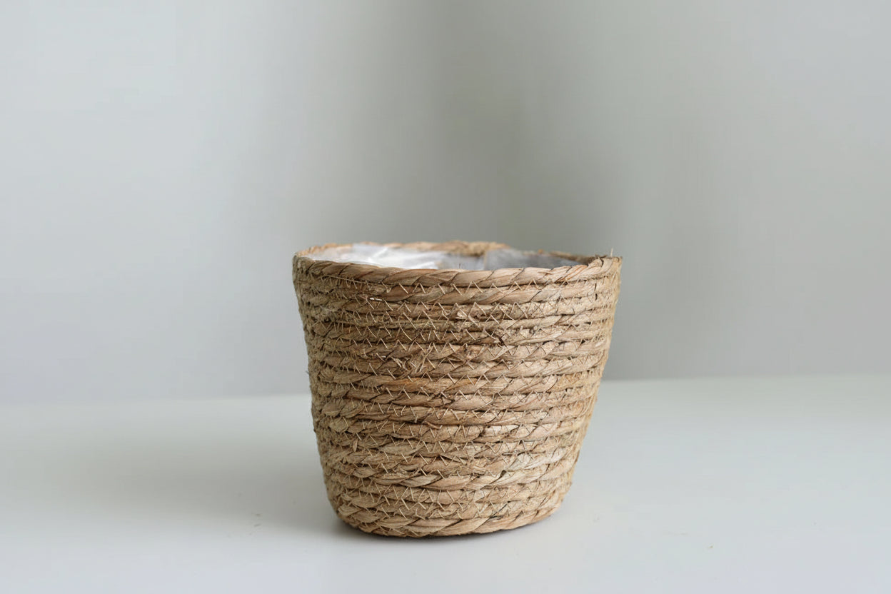 BohoWeave™ Straw Plant Basket – Natural Woven Pot Cover for Indoor & Outdoor Décor